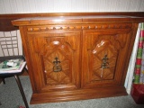 Mahogany Wood Buffet, Block-Cut Trim, 2 Doors w/ 1 Inlay Cutlery Drawer