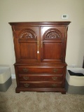 Link-Taylor Made Wooden Standing Dresser Hutch Doors Over 3 Drawers