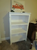 White Wood 3-Tier Shelving