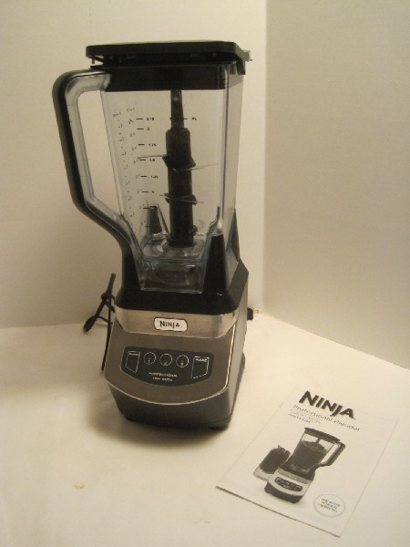 Ninja Professional Blender (NJ600)