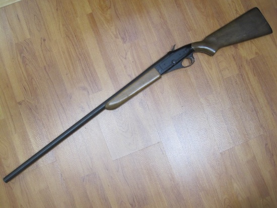Sears Roebuck & Co. Model 101.100 12 Gauge Single Shot Gun w/ 3" Chamber