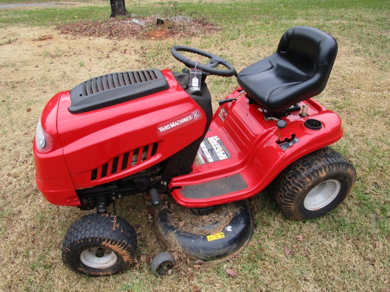 Yard Machines Riding Lawn Mower Model 13827755000 Proxibid