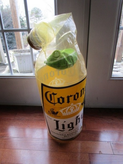 Blow-Top Corona Light Bottle w/ Lime