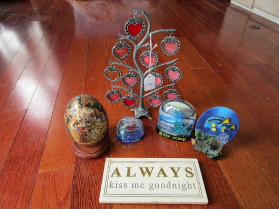 Misc. Lot - Metal Heart Tree, New York Snow Globes, 'Always Kiss Me Goodnight' Plaque