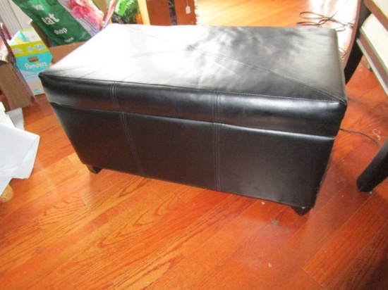 Black Faux Leather Clothes Hamper/Bed End Seat