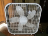 Holmes White Metal Fan