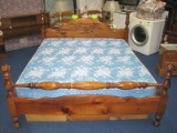 Knotty Pine 4 Poster King Size Bed w/ Traditional Butter Mold Design