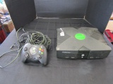 Original Xbox w/ Wires, 1 Controller