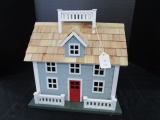 Home Bazaar Colonial-Style Wooden Birdhouse