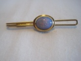 Opal Oval Clip