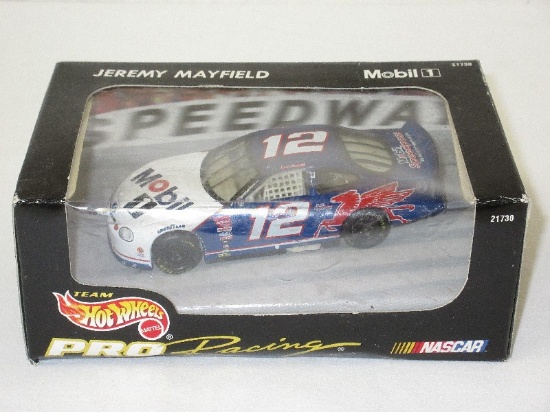 Team Hot Wheels Pro Racing NASCAR 1997 #12 Jeremy Mayfield Mobil 1 Ford Taurus