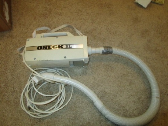 Oreck XL Model DD-280-D Vacuum Hand Held