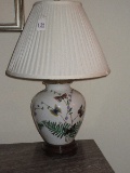 Semi-Porcelain Vase Form Table Lamp