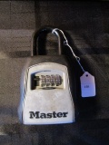 Masterlock Lock w/ Key Storage
