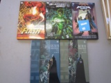 Comics Lot - Batman & Robin Vol 3, Blackest Night, Batman Hush Vol 1, 2, The Flash Rebirth