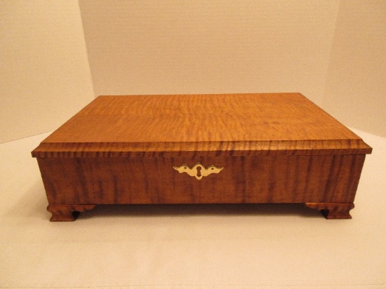 Exquisite Tiger Oak Keepsake Box W/ Brass Bail Side Handles & Hinged Lid on Bracket Feet