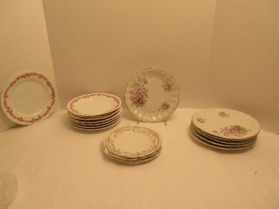 Lot - 7 Porcelain Plates Pink Rose Buds Border Design Marked T.J. Vienna Austria