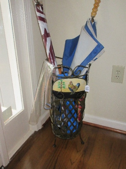 French Country Style Umbrella Stand Lattice/Foliage Design