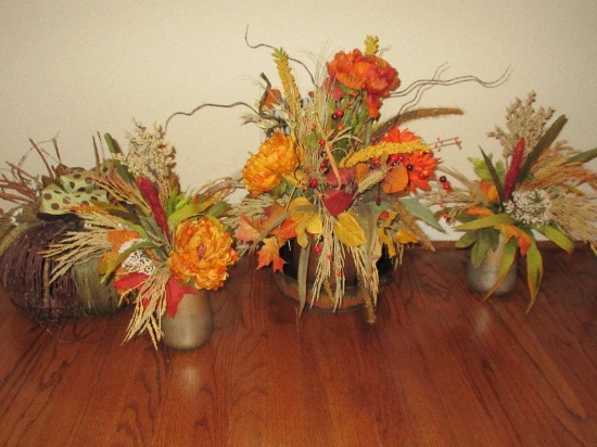 Lot - Pair Fall Silk Arrangement in Mercury Glass Finish Vases, Overall 18"