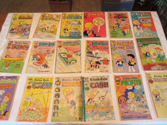 28 Harvey Comic Books Richie Rich Collection © 1970's, Jackie Jokers, Collectors Comic