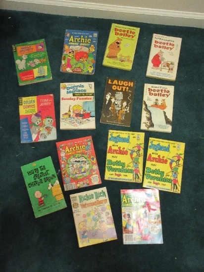 Lot - Richie Rich First Issue Harvey Digest Mags © 1977 Number 1