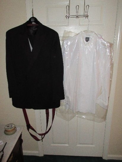 Signature Collection Jos. A. Bank Tuxedo Jacket w/ Silk Vest, Pant w/ Suspenders