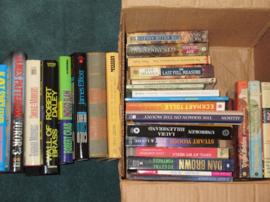 Lot - Misc. Hard/Paperback Books Novels, A Book About A Thousand Things © 1946
