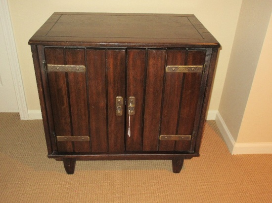 Spanish Style Dark Stain Oak  Panel Doors Cabinet w/ Hammered Finish Hardware