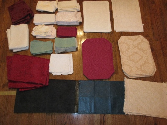 Lot - Misc. Linen/Other Table Clothes, Napkins & Placements
