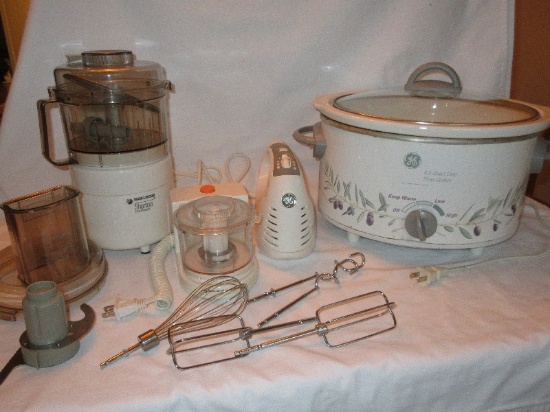 Lot - Counter top Small Appliances Black/Decker Short Cut Food Processor