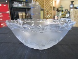 Frosted Glass Thistle Motif Bowl Bow Motif Rim