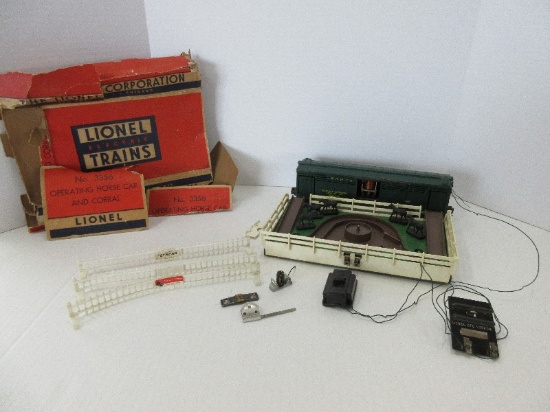 Vintage Lionel No.3356 Operating Horse Car & Corral w/ Original Box