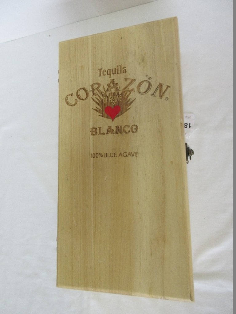 Download Tequila Corazon De Agave Blanco 100 Blue Agave Wooden Case W Glass Long Neck Bottle Estate Personal Property Personal Property Online Auctions Proxibid