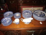 Churchill England Willow Blue Ceramic Asian Motif