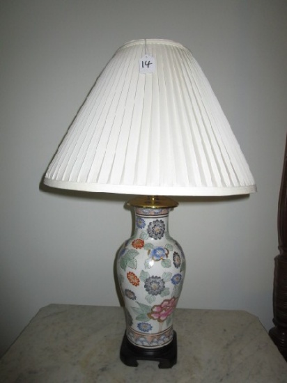 Floral Vase Design Ceramic Gilted Table Lamp w/ Shade