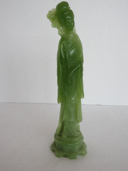 Vintage Wony Ltd. Italy Faux Green Jade 8 1/4