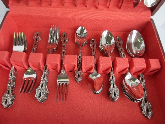 58 Pieces - Oneida Community Stainless Chandelier Pattern Flatware Pierced  Handle Design | Estate & Personal Property Personal Property | Online  Auctions | Proxibid