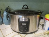 Crock Pot Slow Cooker w/ Wire Lock Lid & Timer