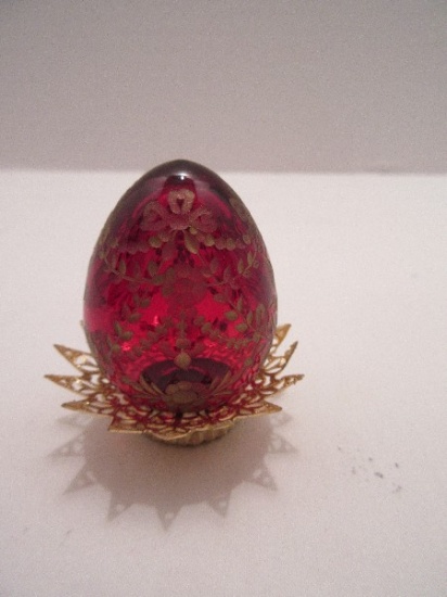 Splendid Faberge Modern Ruby Hand Crafted Glass Egg w/ Incised Gilded Turtle Dove