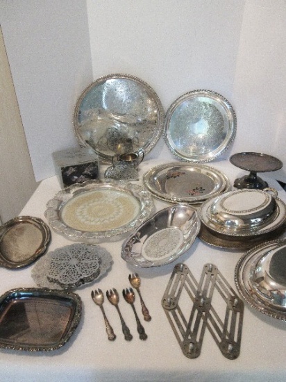 Lot - Silverplated/Stainless Serving Trays, Covered Dishes, Trivets, Compote