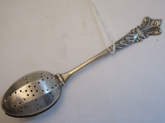Frank M. Whiting & Co. Sterling Tea Infuser Spoon