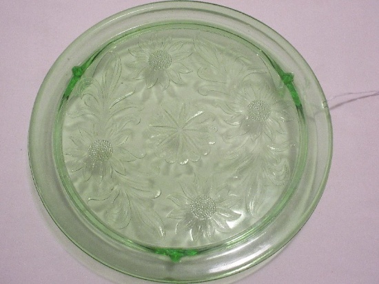 Jeanette Green Uranium Depression Glass Sunflower Pattern 3 Toed Footed Cake Plate 10" D