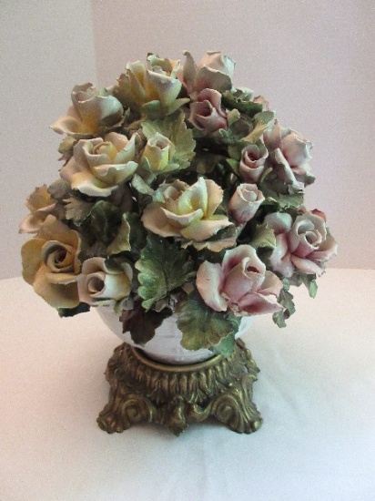 Unsigned Capodimonte Pink Blush Rose Floral Arrangement in Basket w/ Brass Tone Base