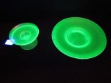 Uranium Stretch Iridized Glass Cheese & Cracker Server