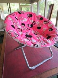 Pink Peace Motif Bucket Folding Seat