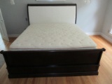 Transitional Modern Style Sleigh Bed King Size w/ Wooden Side Rails