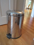 Stainless Pedal Wastebasket Trash Can