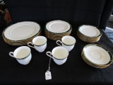 Debut Collection Lenox Kelly Fine Bone China Green/Gilded Trim Lot