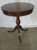 Mahogany Drum Pedestal Table w/ Paw Cap Feet