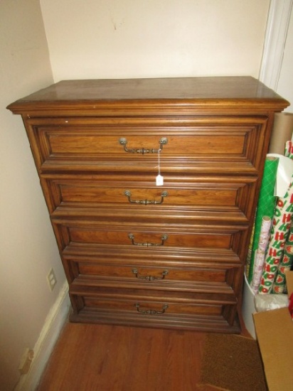 Dark Mahogany Henredon Standing Dresser 5 Dovetailed Drawers